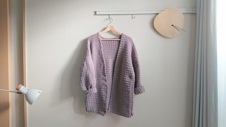 １．メランジで編む模様編みのカーディガン