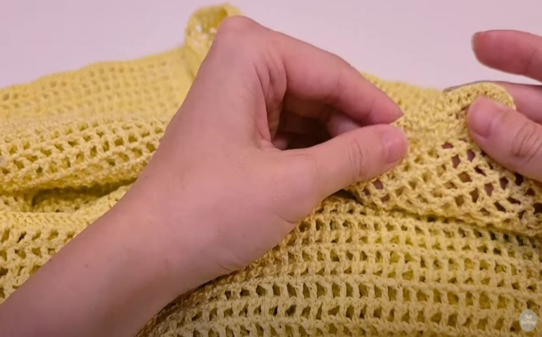 編み方５．裾を長編みする